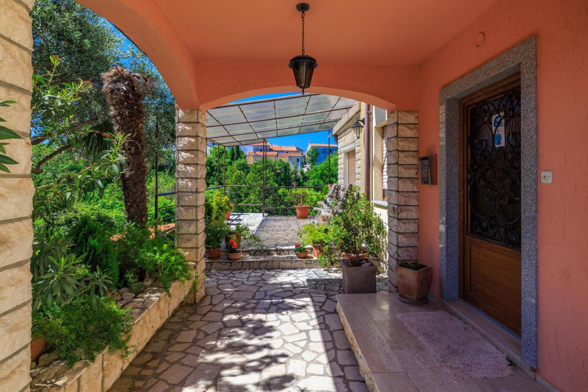 Apartment Marie Omisalj Exterior photo